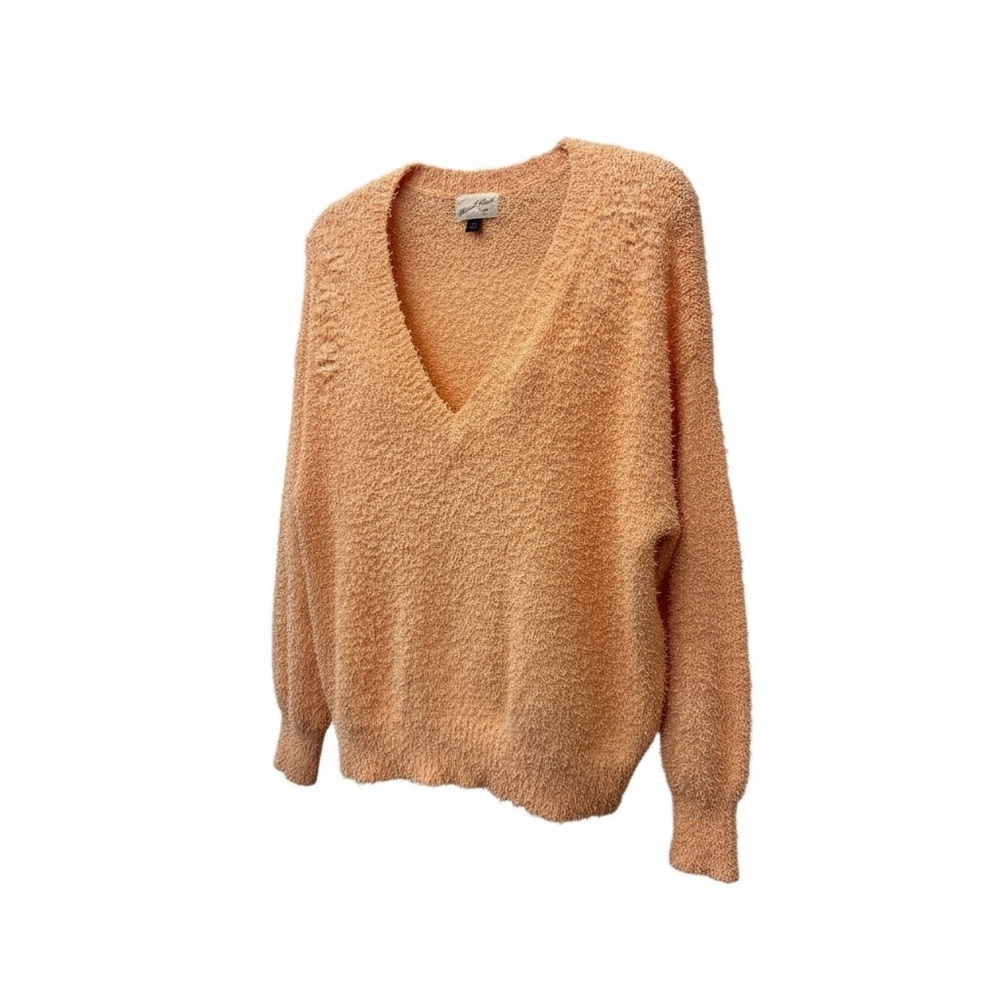 Universal Thread Peach V-Neck Sweater